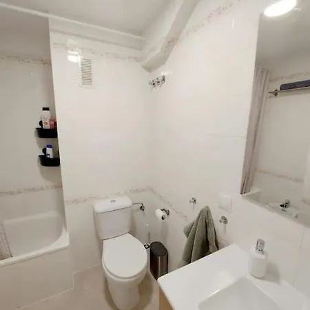 Flat Close To The Centre