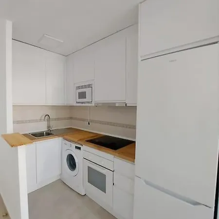 Apartment Flat Close To The Centre *